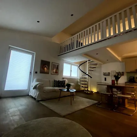 Apartment Ks - *