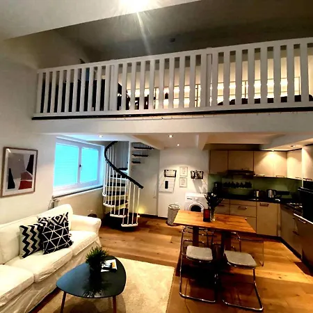 Apartment Ks - *